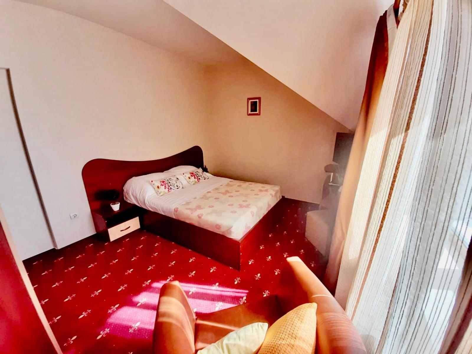 Vila Miluna Mamaia Kültér fotó