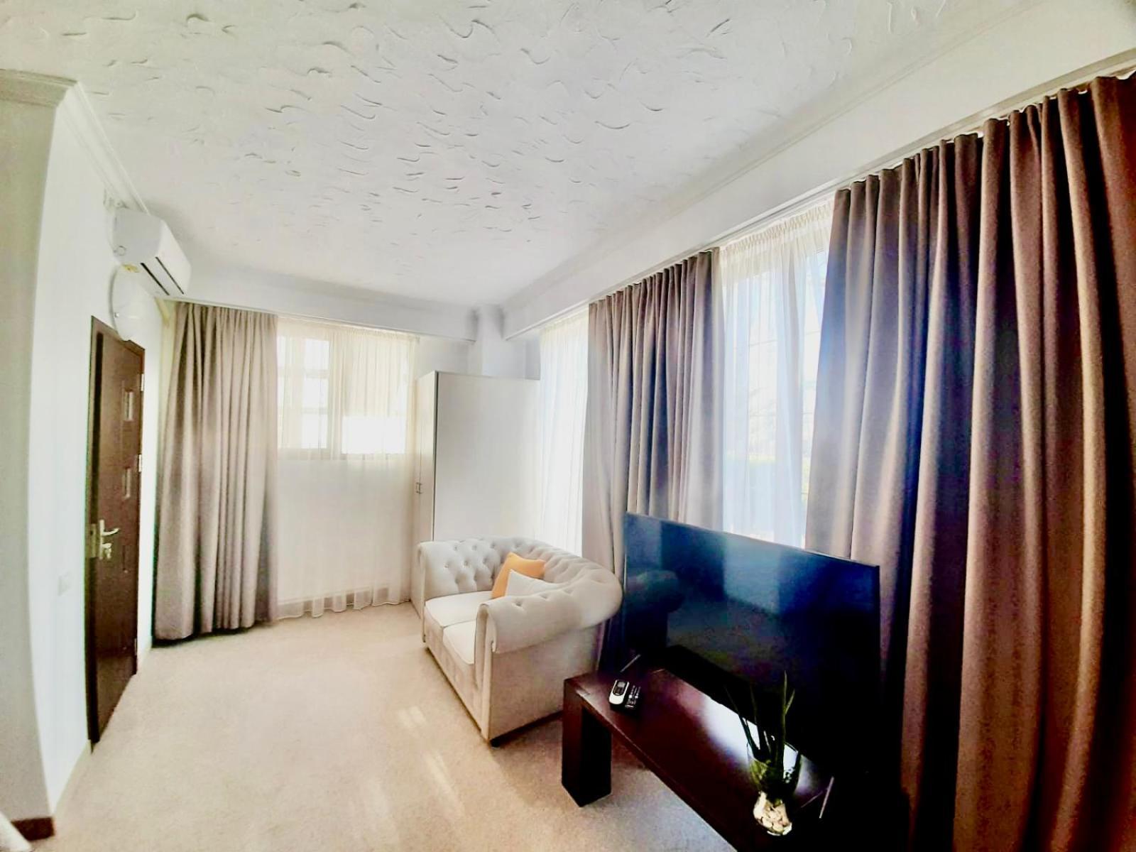 Vila Miluna Mamaia Kültér fotó